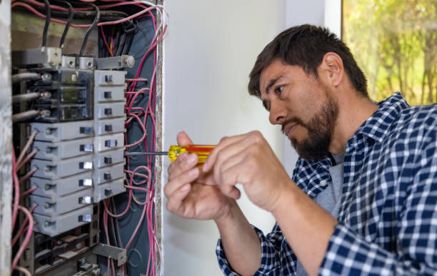 Best Affordable Emergency Electrician  in Kingston, WA